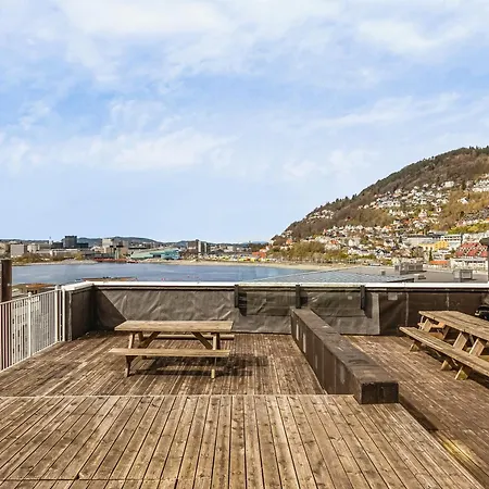 Апартаменты Dinbnb I 100m To Sea Front I Rooftop Terrace Берген
